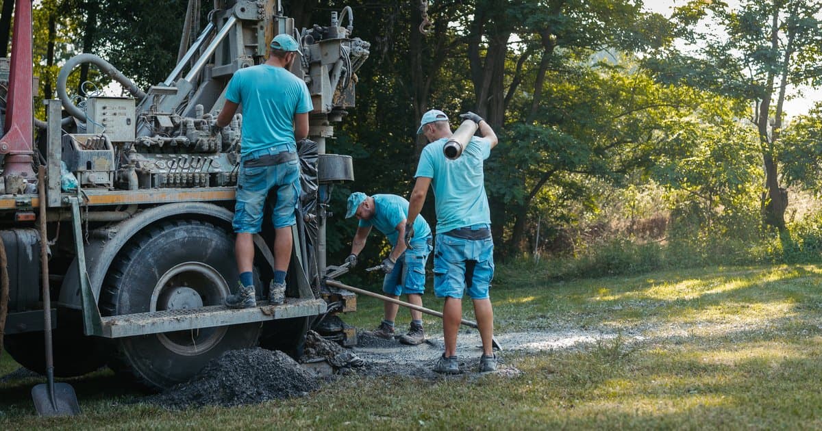 Noblesville Well Water Guide: How to Diagnose Iron, Sulfur, and Hardness on Hamilton County Wells