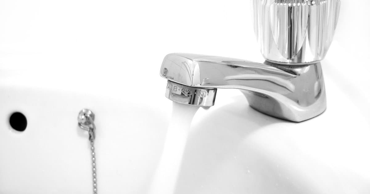 White Spots on Faucets Indianapolis: Hard Water Diagnostic